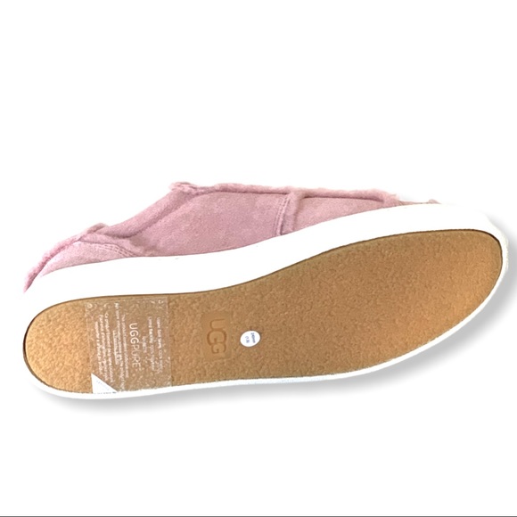 NWT UGG Pure Retro 90’s Inspired Pink Suede Sneak - Picture 7 of 9